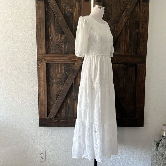 ZESICA FLORAL LACE FLOWY SHORT SLEEVE SMOCKED MIDI DRESS - Picture 7 of 16